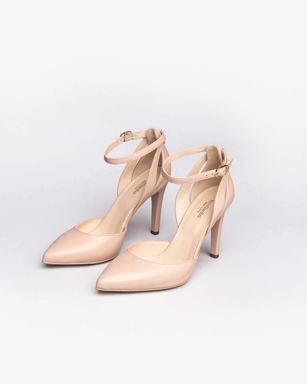 NeroGiardini Art. E011073DE Fino Al -60%