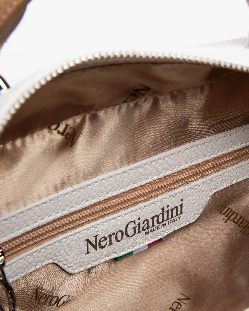 NeroGiardini Art. E443752D Negozi Online