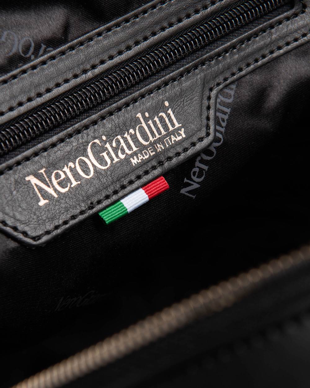 NeroGiardini Art. I243190U Nuovo