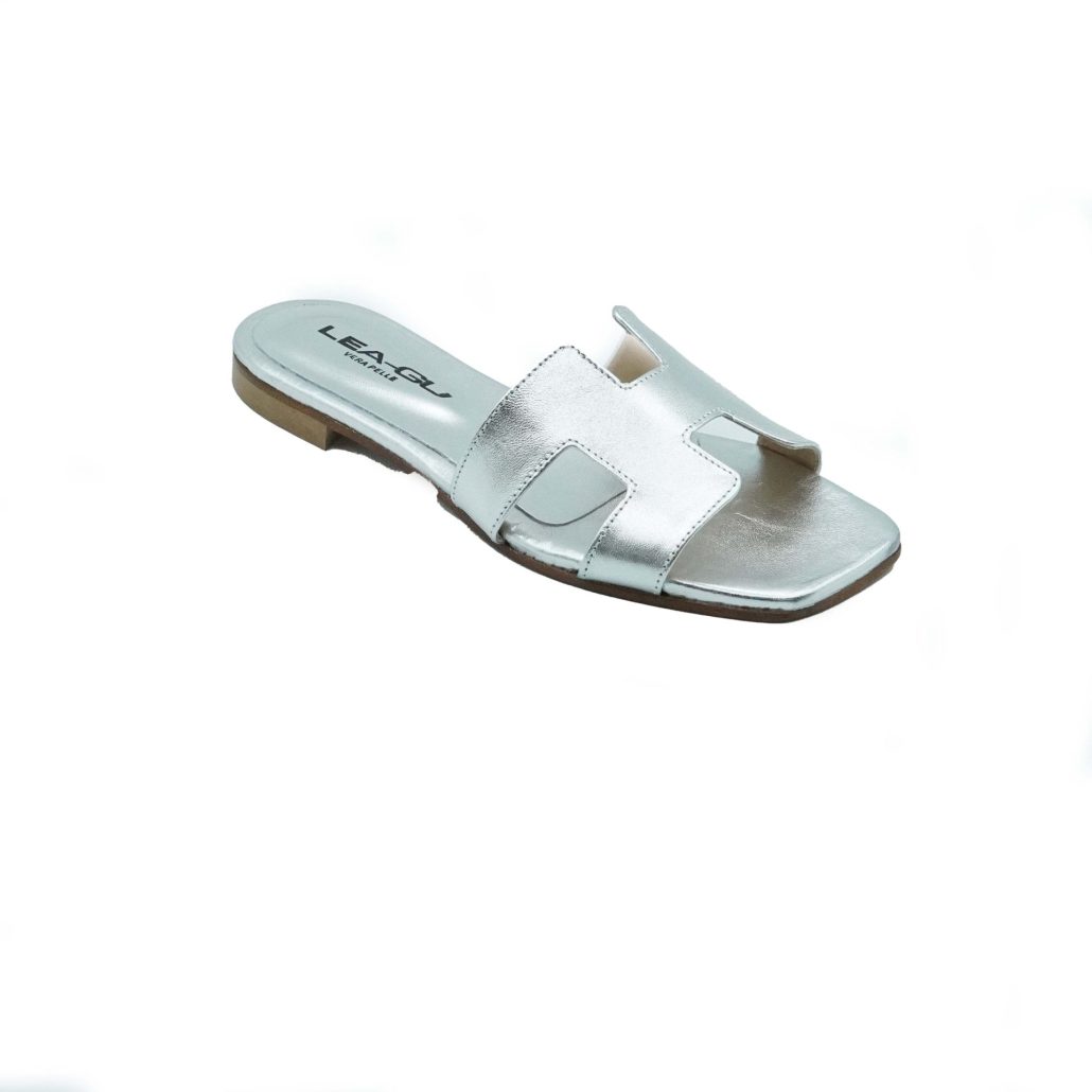 Lea Gu ciabattina in nappa laminata, fascia frontale, punta quadrata, tacco 10mm Qualità