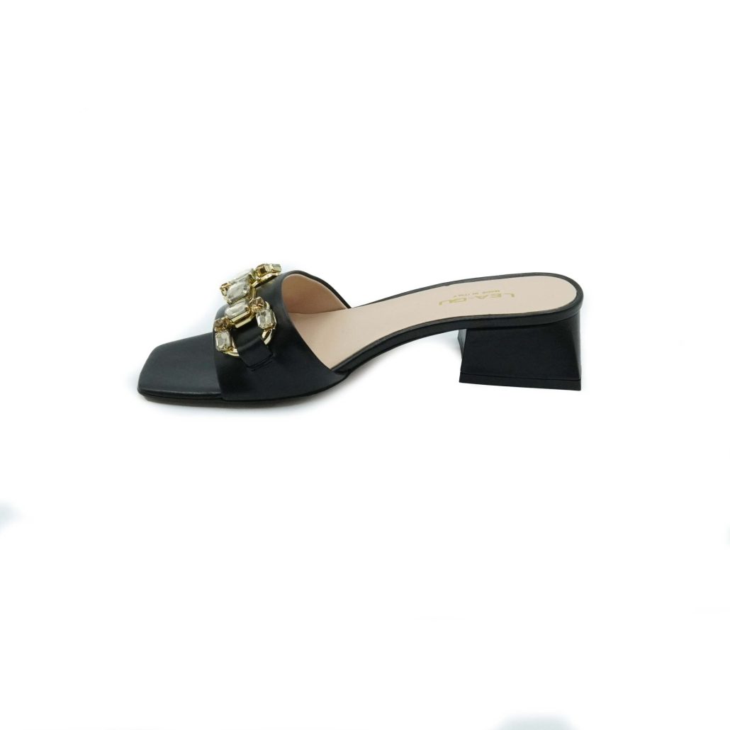 Lea Gu ciabattina in nappa, fascia con accessorio frontale, tacco 45 mm Pezzi Unici
