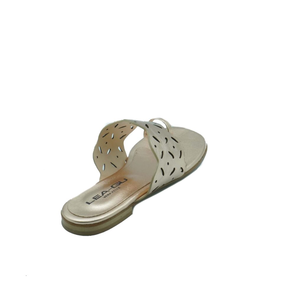 Lea Gu ciabattina infradito in nappa laminata, fascia frontale, tacco 10mm Fino Al -60%