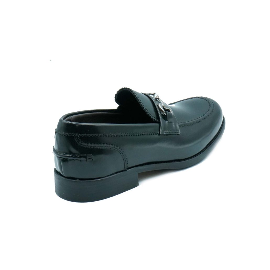 Lea Gu mocassino in vitello abrasivato, accessorio frontale, tacco 25mm Presa