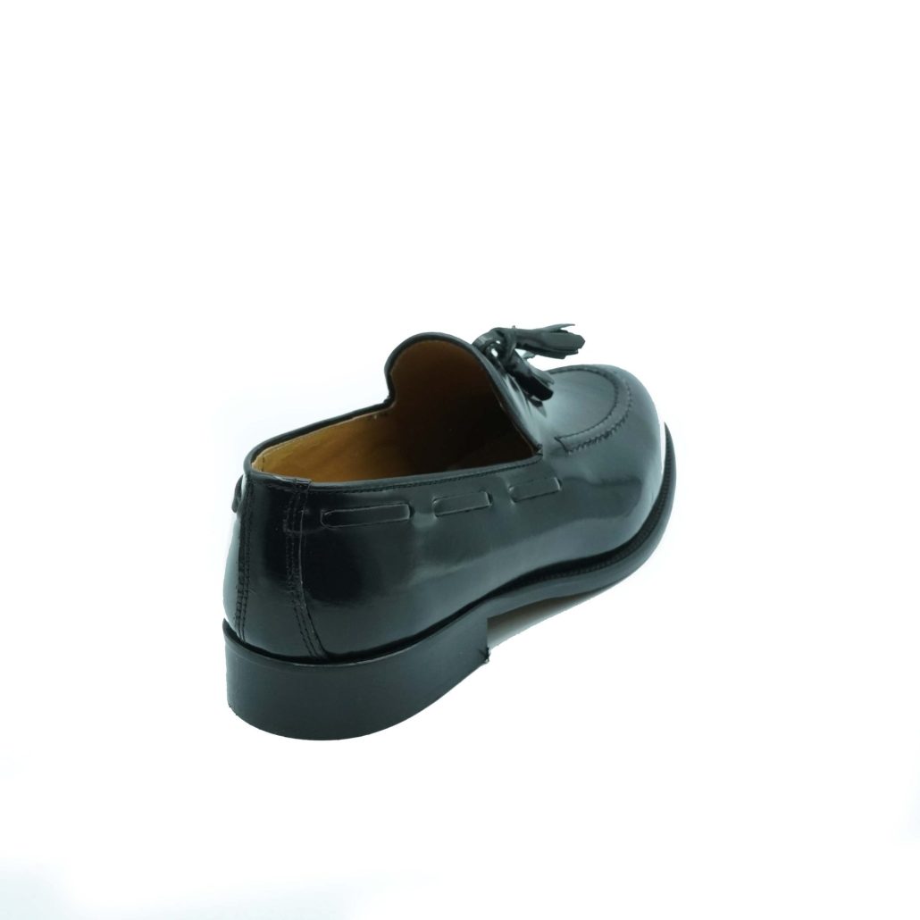 Lea Gu mocassino in vitello abrasivato, nappine frontali, tacco 25mm Economico