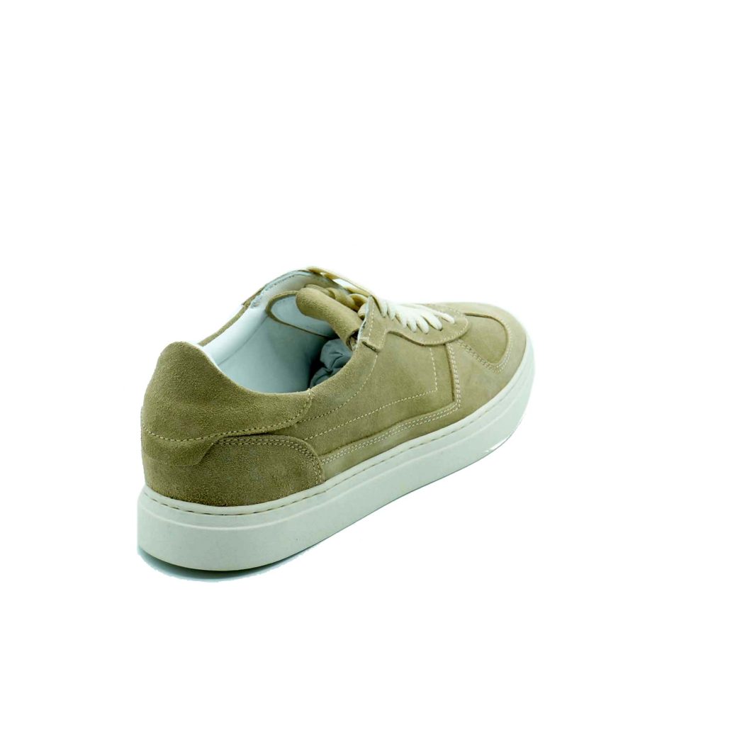 Lea Gu sneakers in camoscio, allacciatura frontale, fondo 30mm Negozio