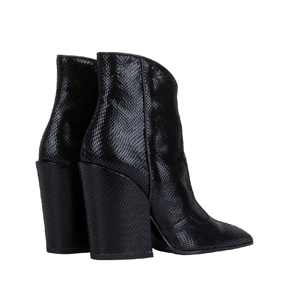 Lella Baldi Giava Black Italia
