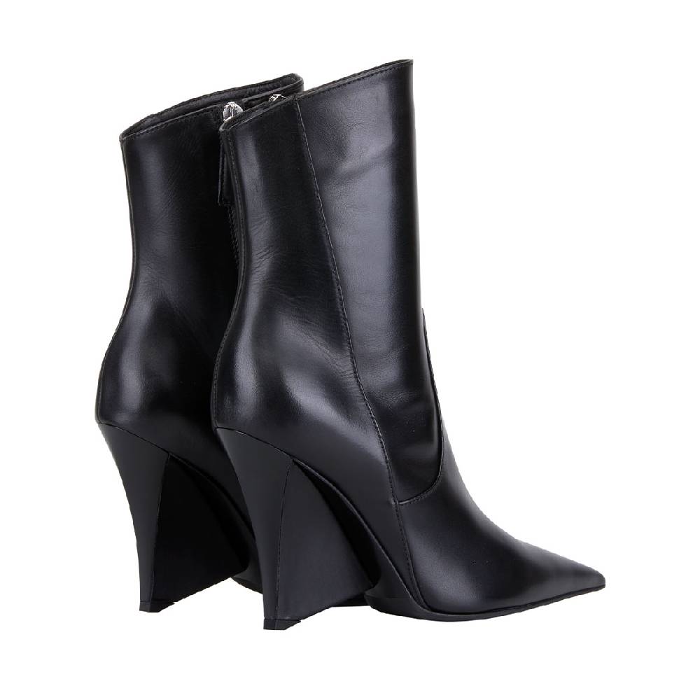 Lella Baldi Ugly Black Latest fashion