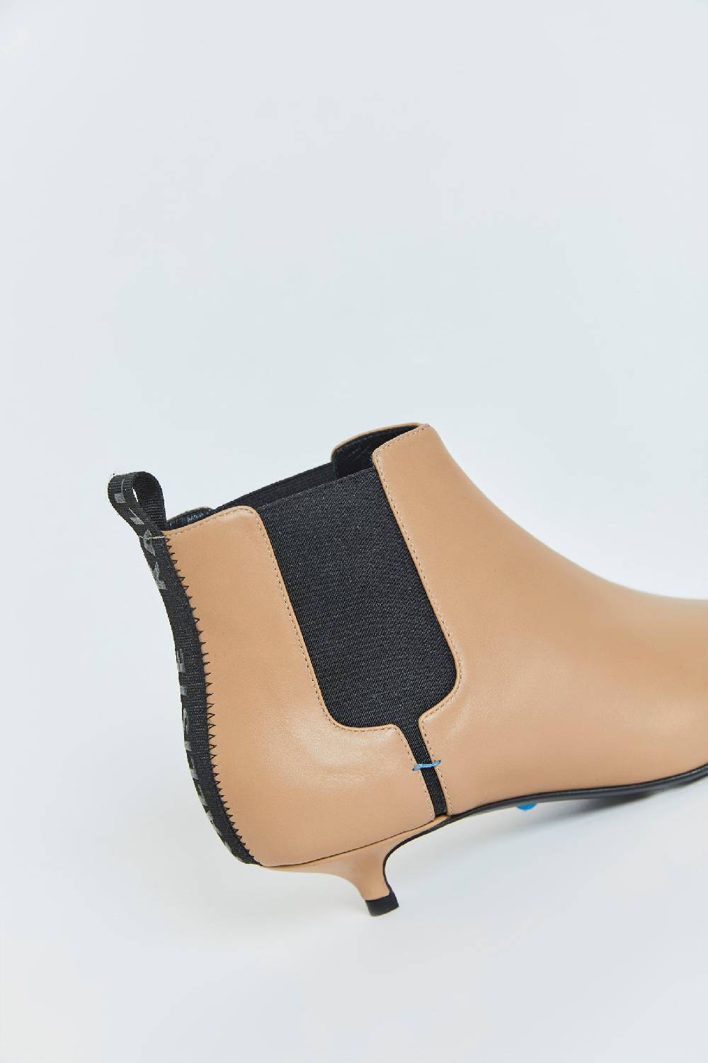 Kalliste K30 KITTEN HEEL BOOTS CAMEL Vendita Economica
