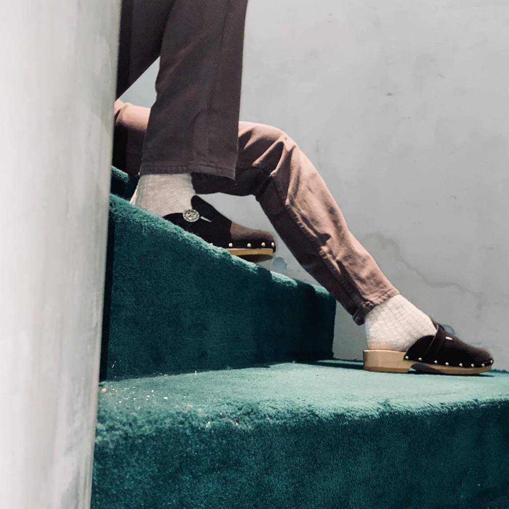 Kate Cate ALLEGRA CLOGS BROWN SUEDE CALFSKIN Offerta