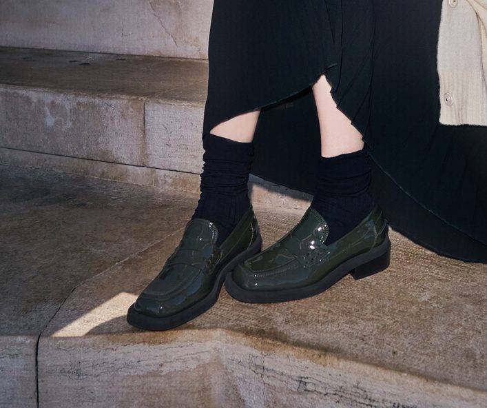Laura Bellariva Mocassino in vernice verde militare Black Friday