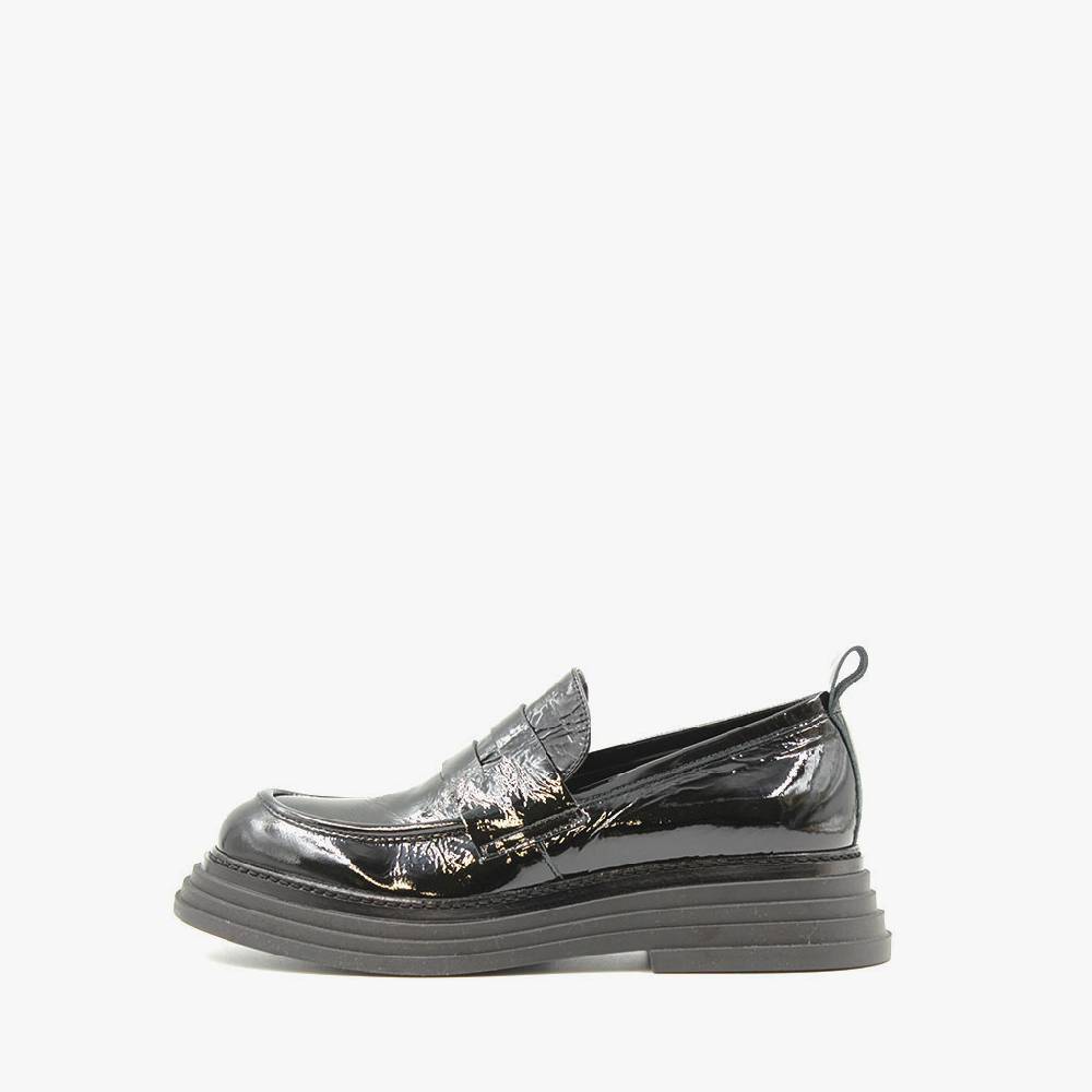 Laura Bellariva Mocassino nero lucido Fino al 50% di sconto