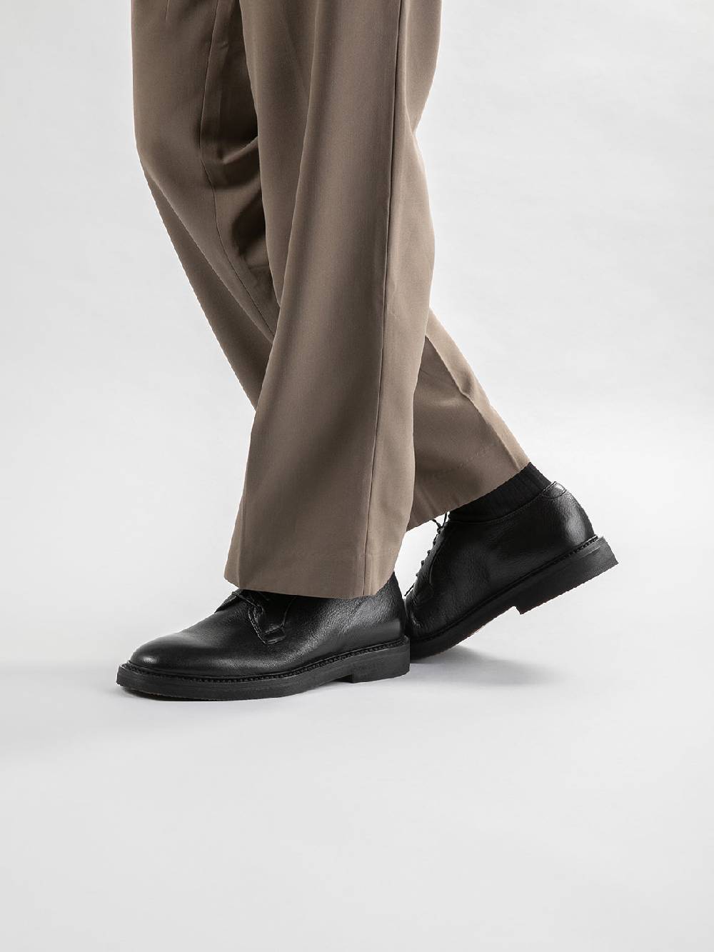 Officine Creative HOPKINS FLEXI 201 Scarpe Derby in Pelle Nera Convenienza