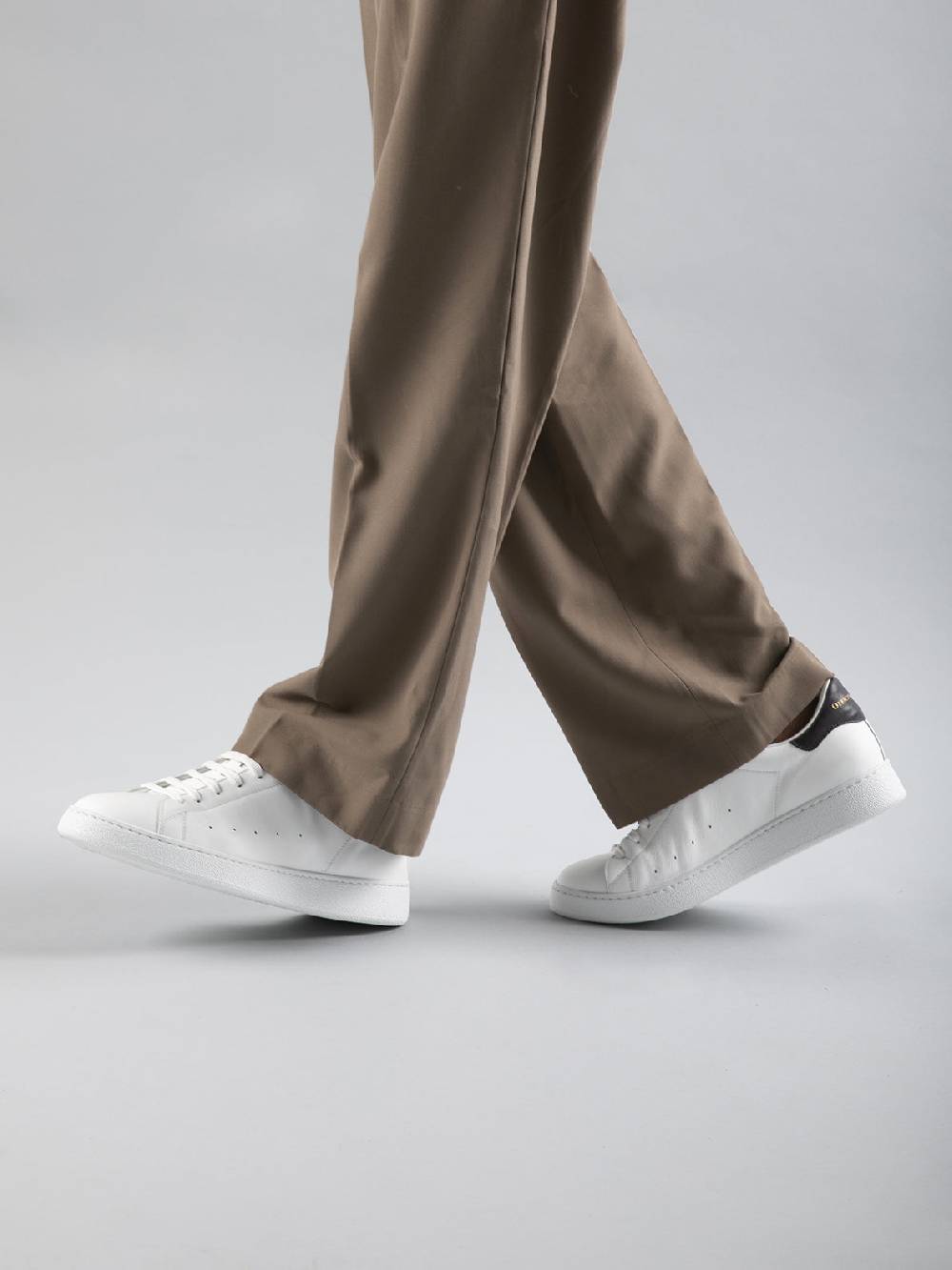 Officine Creative MOWER 005 Sneakers in Pelle Bianca Acquista Ora