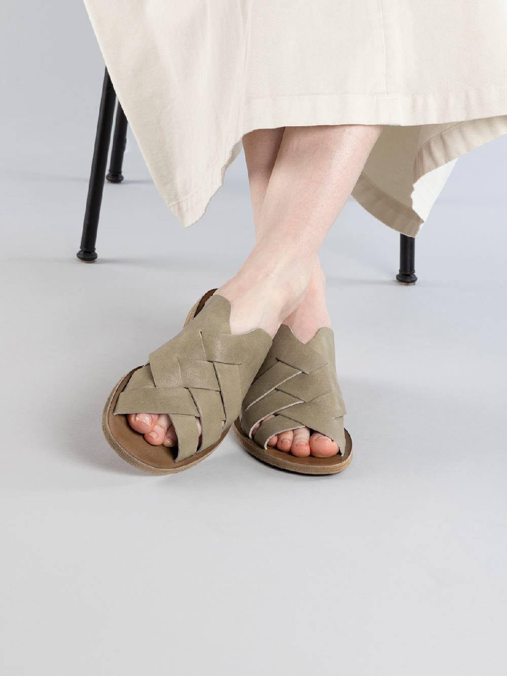 Officine Creative ITACA 049 Sandali Slide in Pelle Verde Italy