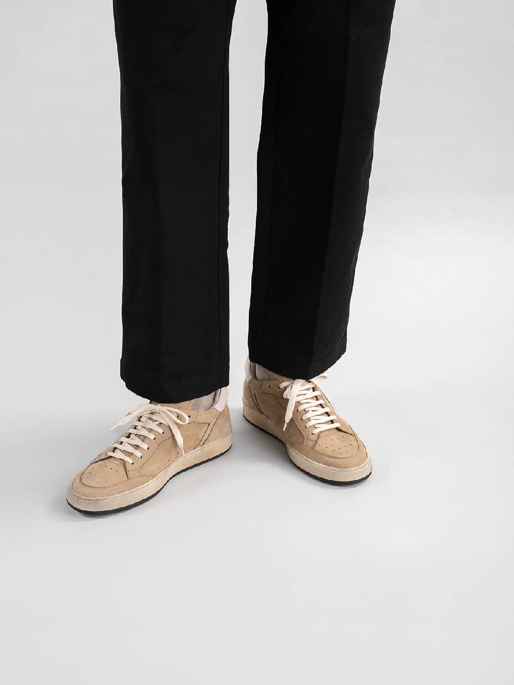Officine Creative MAGIC 002 Sneakers in Nabuk Marrone Pezzi Unici