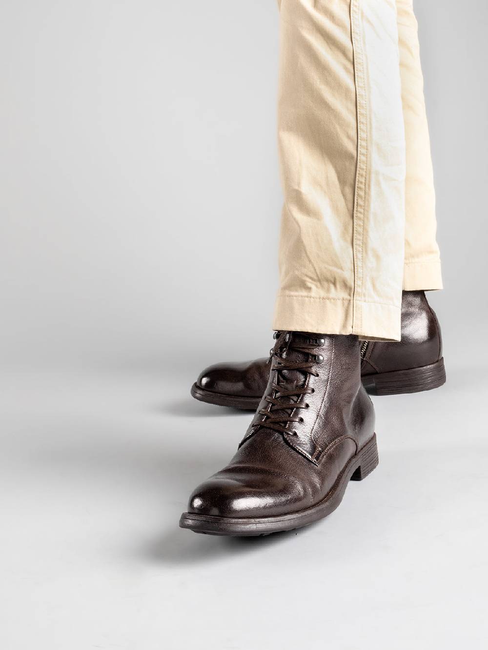 Officine Creative CHRONICLE 004 Stivali Stringati in Pelle Marrone Negozio