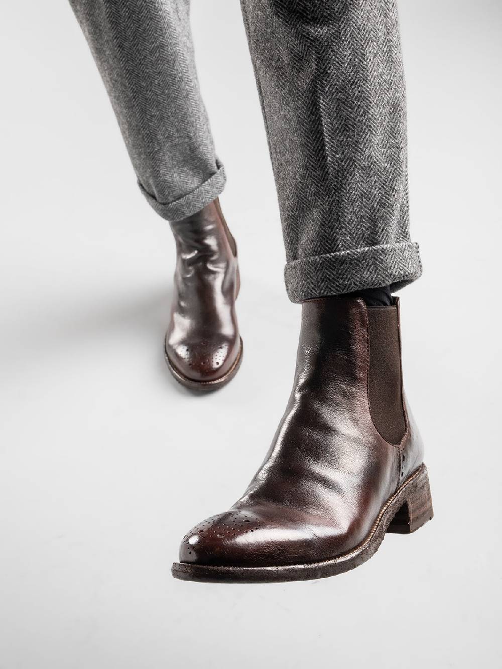 Officine Creative SELINE 002 Stivaletti Chelsea in Pelle Nera Sconto