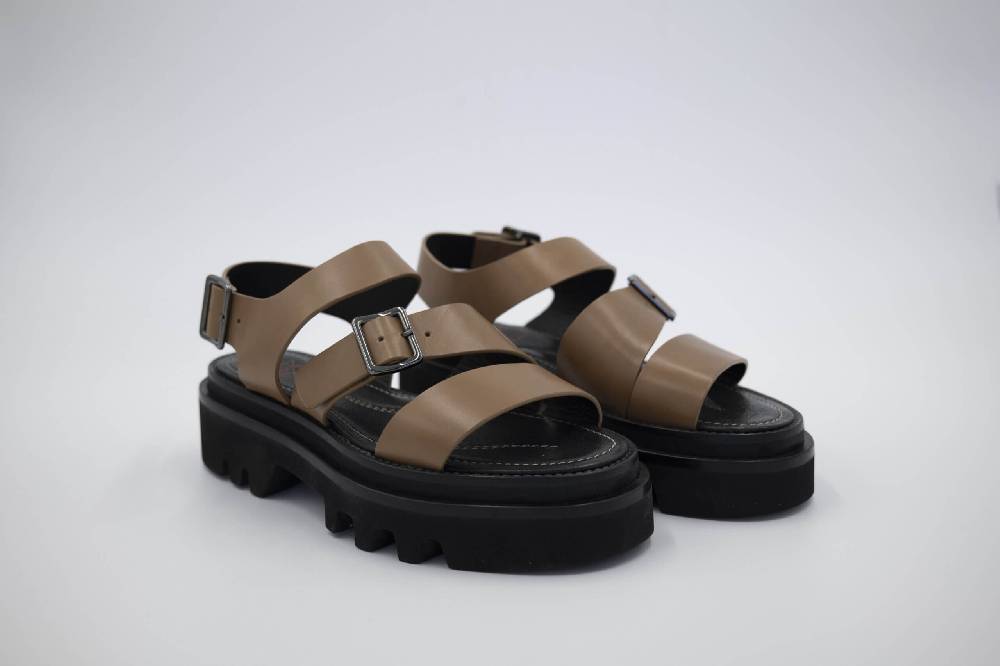 Openclosedshoes HOVA01 In Saldo