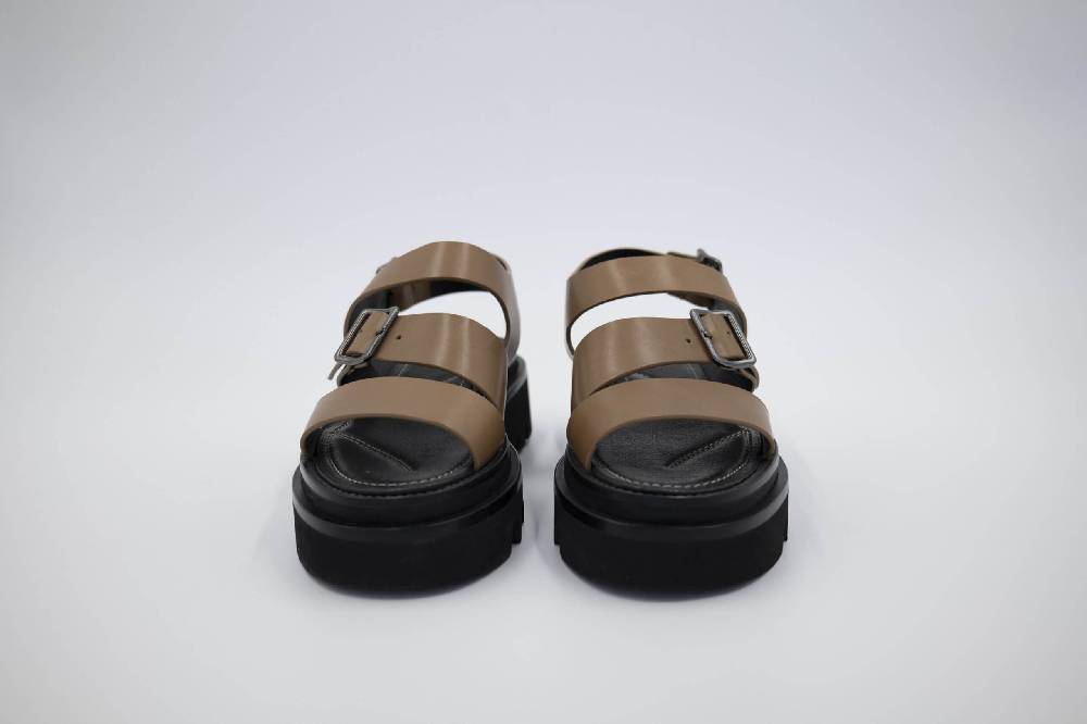 Openclosedshoes HOVA01 In Saldo