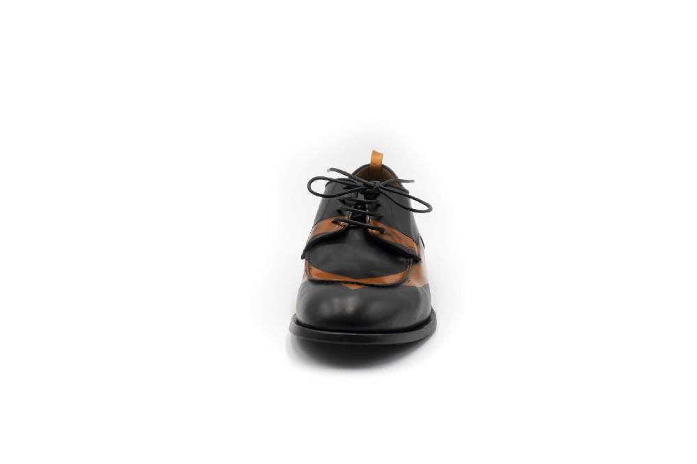Openclosedshoes AKAMU 01 Pezzi Unici