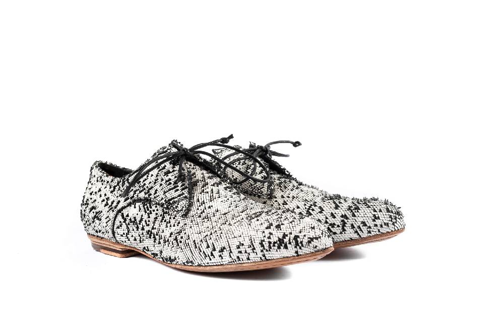 Openclosedshoes IRIS04 GIOVE NERO/BIANCO Online