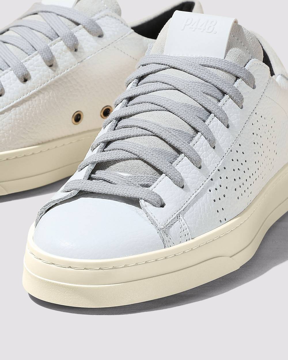 P448 Jack All White Italia