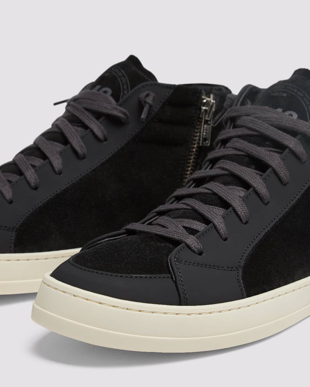 P448 Skate Black Strass In Linea