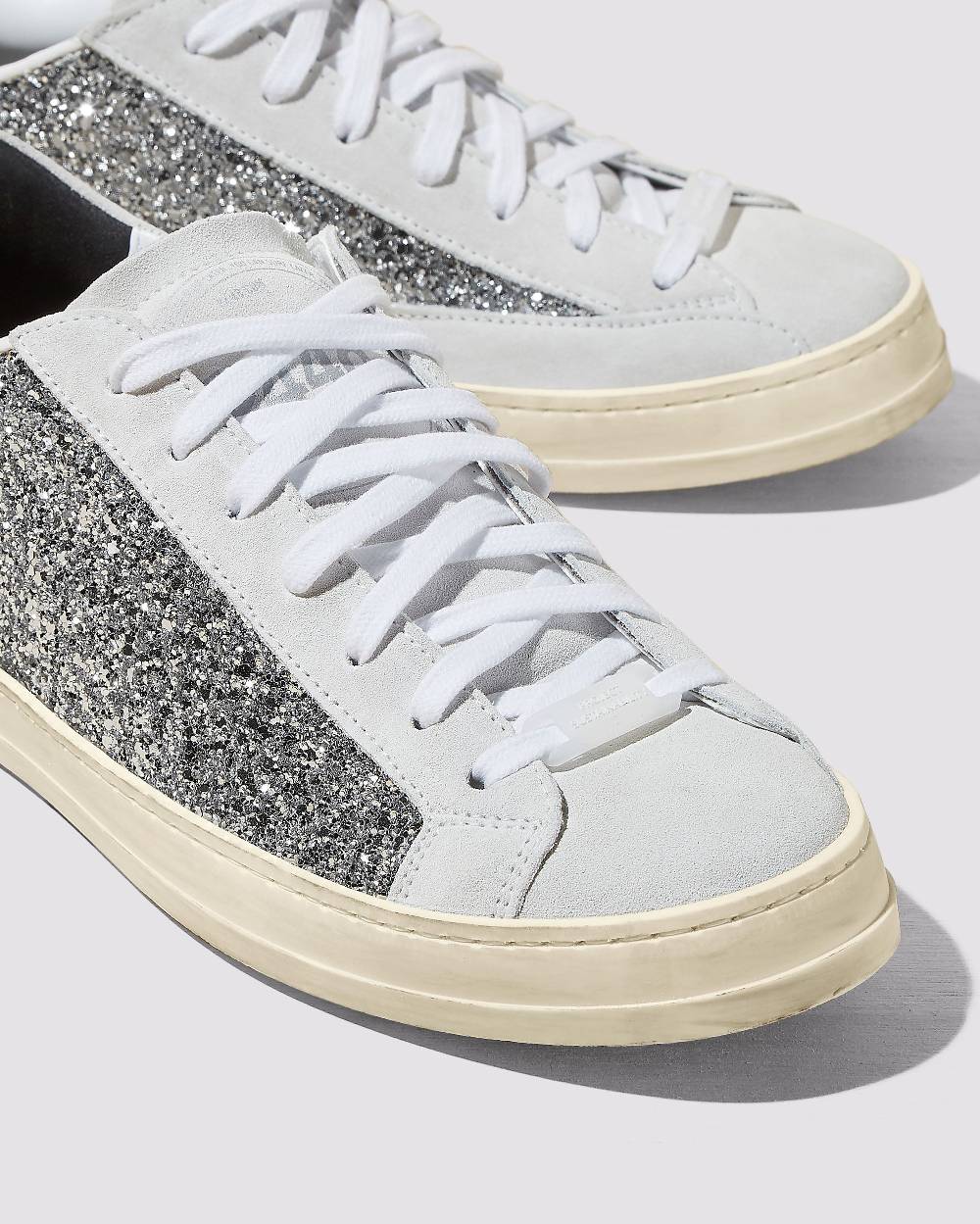 P448 John Recycled White/Silver Consegna Veloce