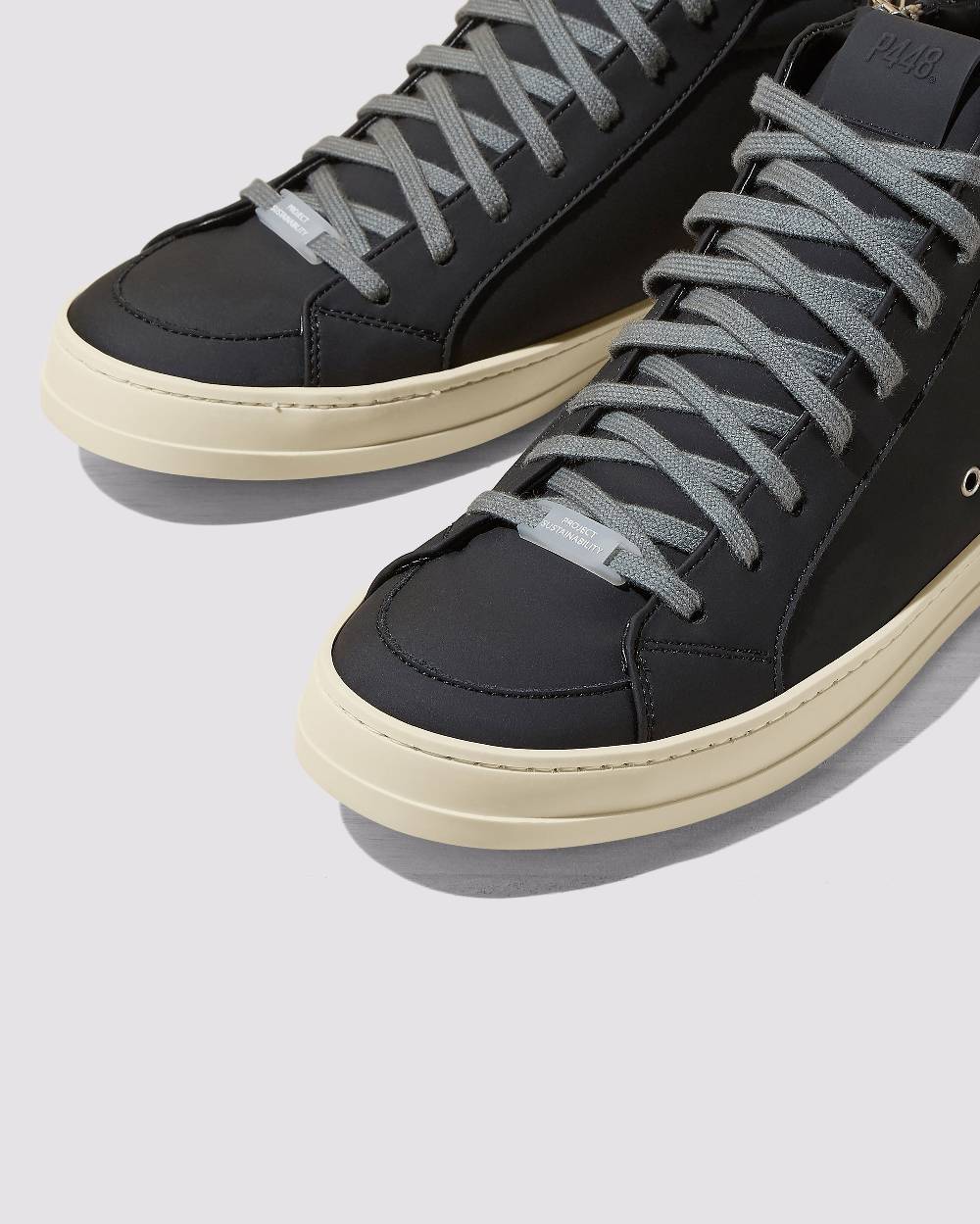 P448 Skate Recycled Black Offerte