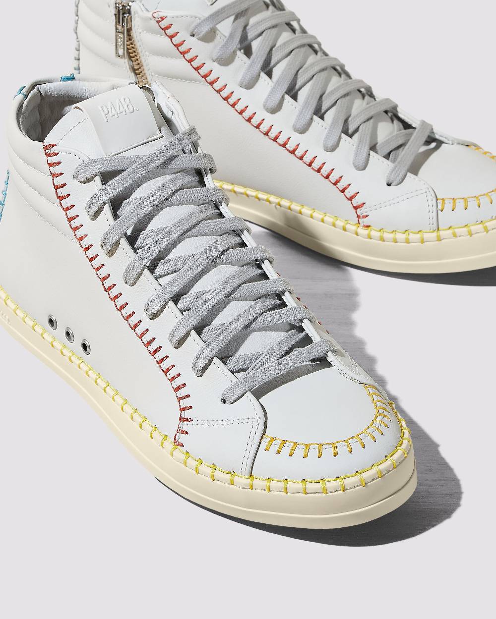 P448 Skate White/Stitch Qualità Garantita