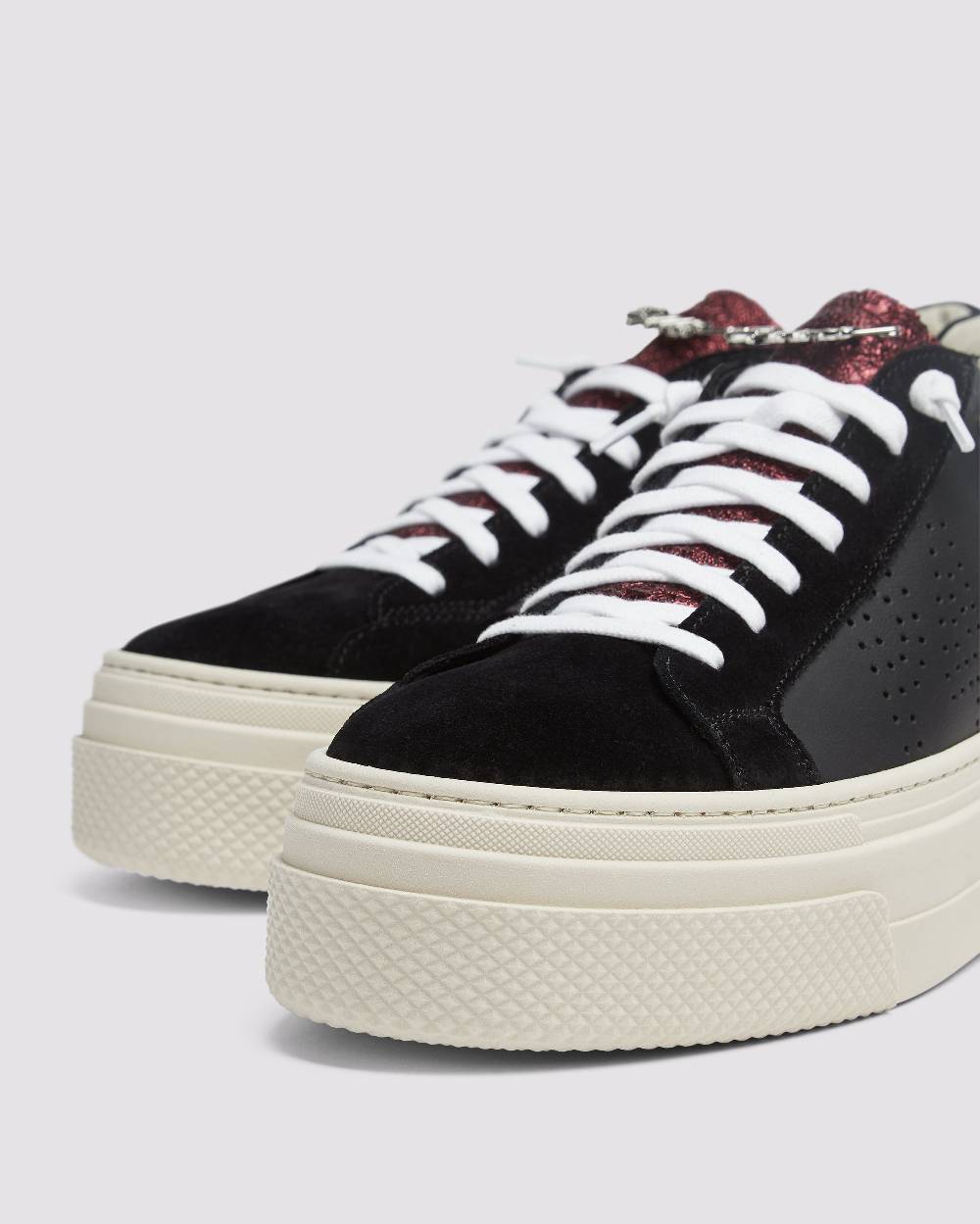 P448 Thea Platform Black/Stud Saldi