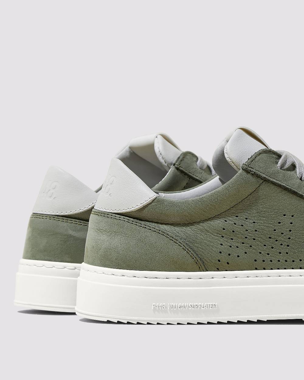 P448 Soho Army/White Acquista Ora