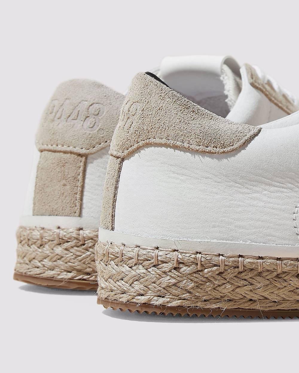 P448 John Corda Craft Moda