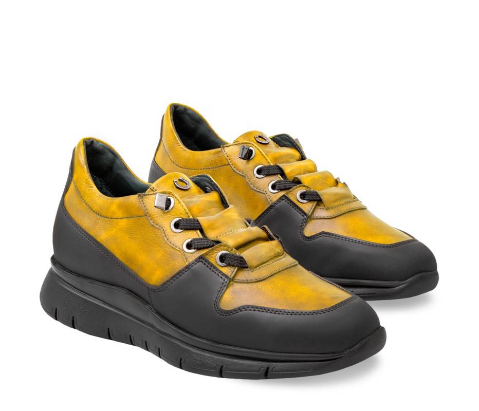 Pakerson SNEAKER AMIATA PELLE GIALLA Presa