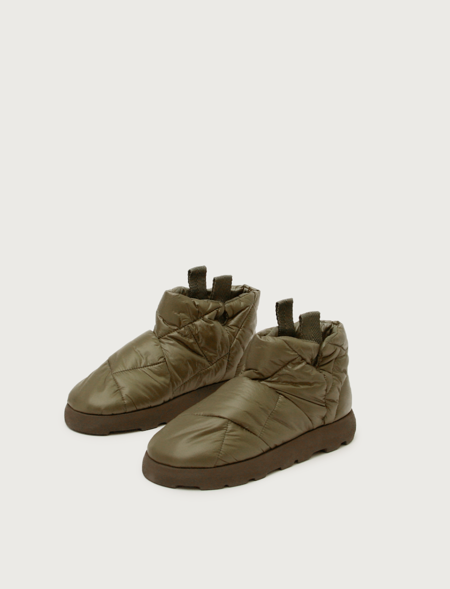 Piumestudio Quadrato Military 2025