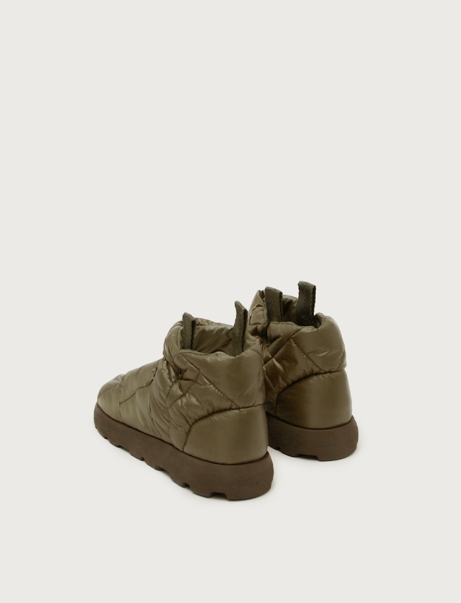 Piumestudio Quadrato Military 2025