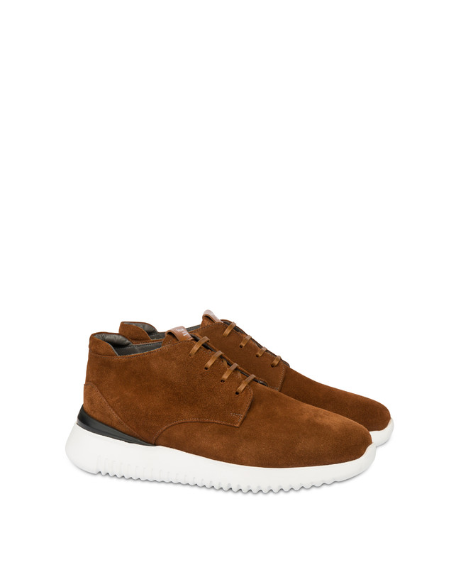 Pollini Desert Boot In Crosta Norfolk Cuoio In Saldo