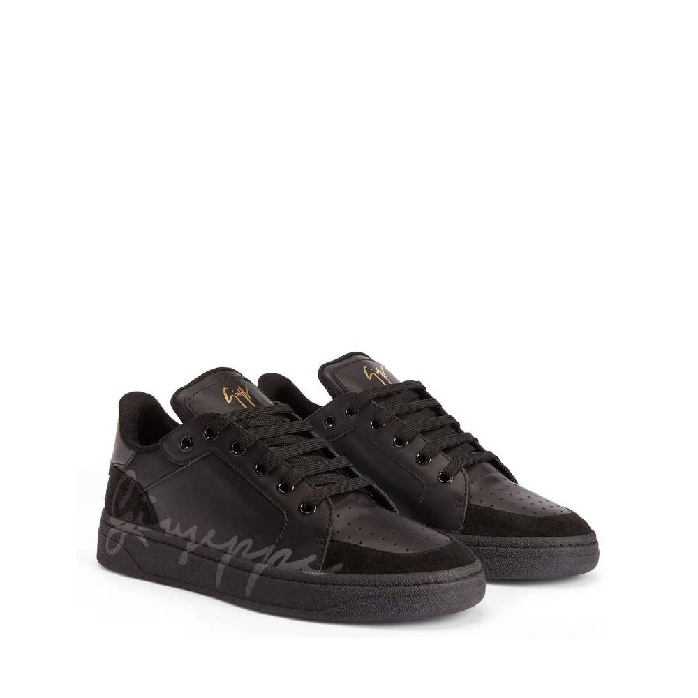 GIUSEPPE ZANOTTI DESIGN  Sneakers Basse in Pelle di Vitello Nera Giuseppe Zanotti Italy