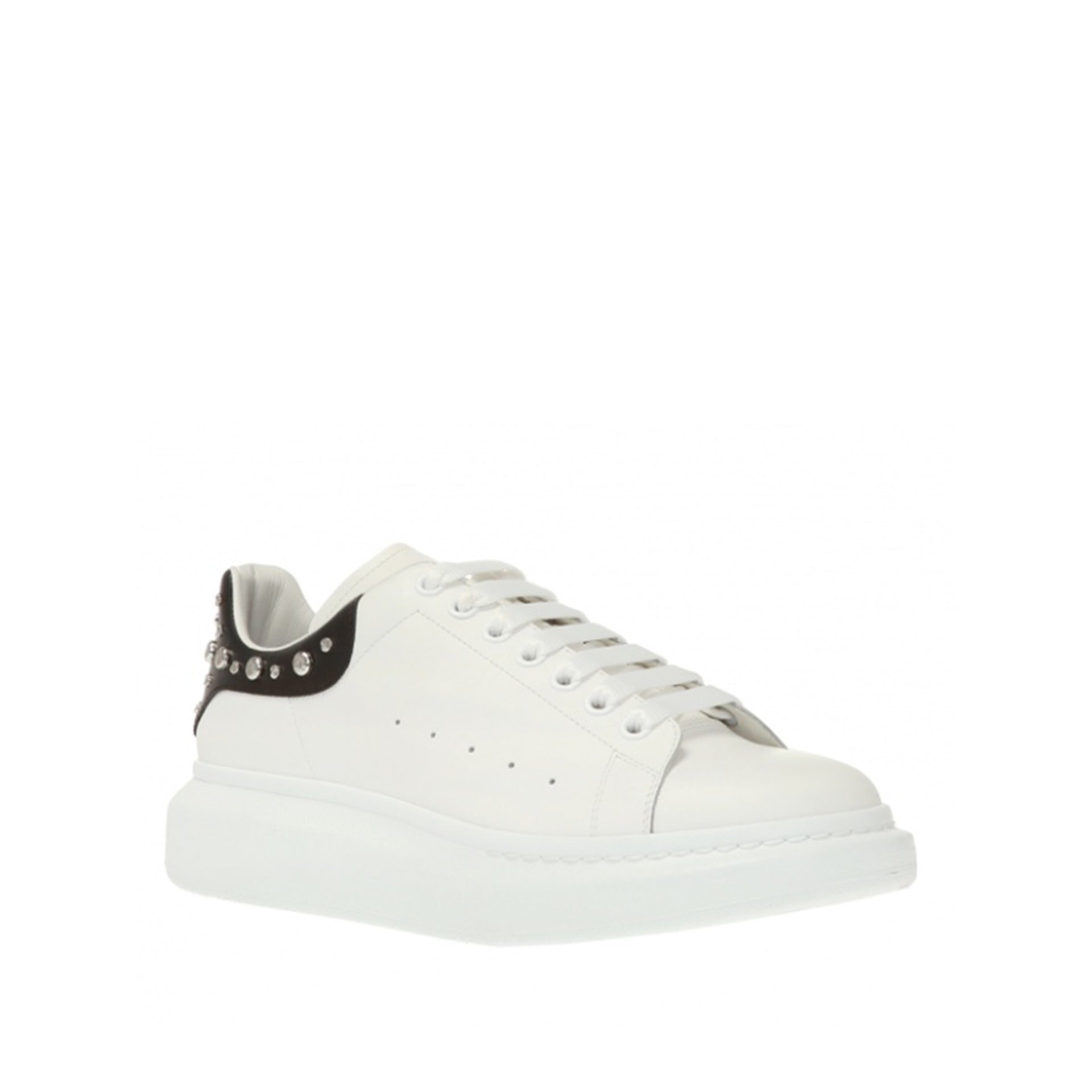 ALEXANDER MCQUEEN  Sneakers in Pelle Borchiata Bianche Alexander McQueen Uomo Qualità Garantita