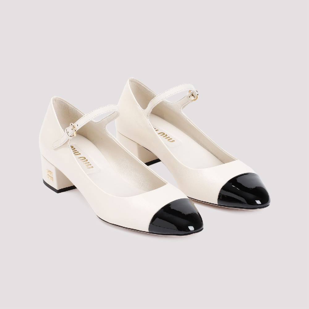 MIU MIU  Decollete in Pelle Color Nude MIU MIU con Tacco Logo Metallico Hotsell