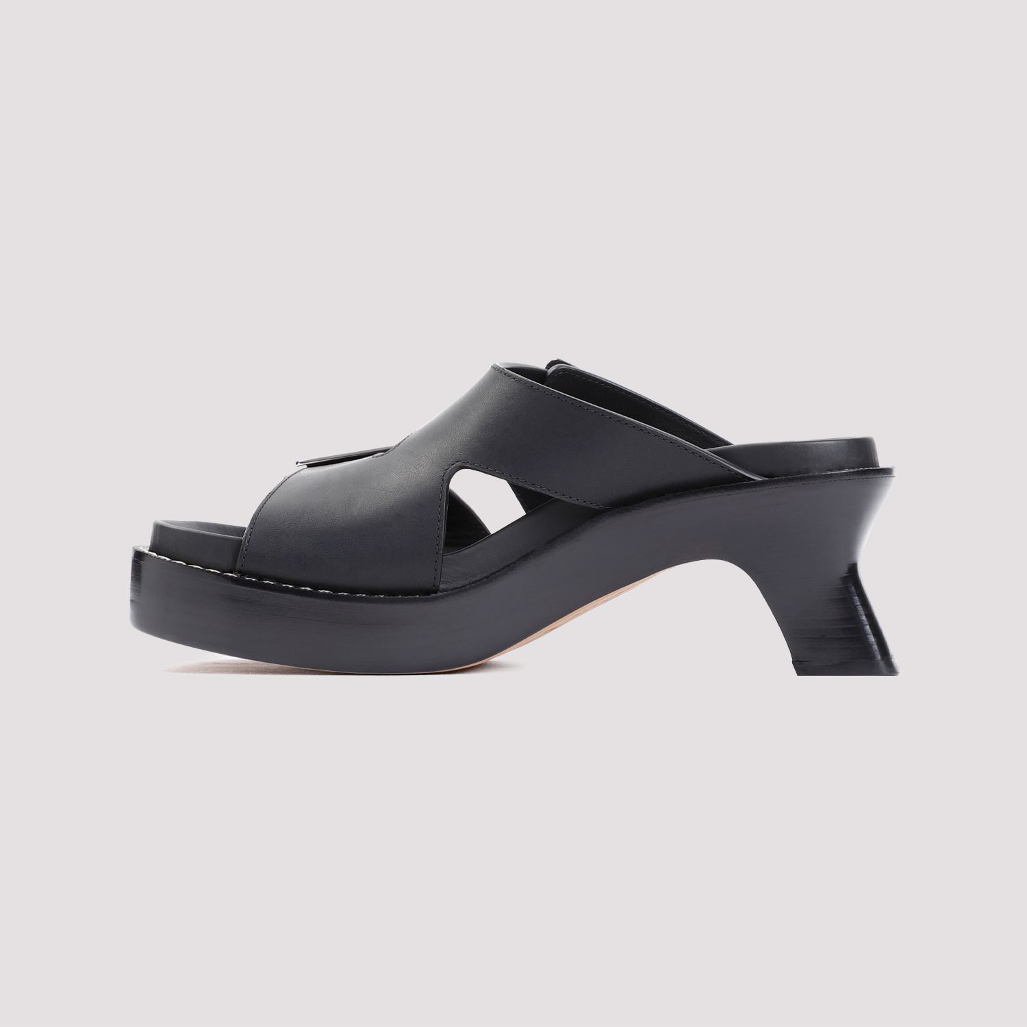 LOEWE  Stivaletti LOEWE in Pelle Nera con Tacco 7cm Promozione
