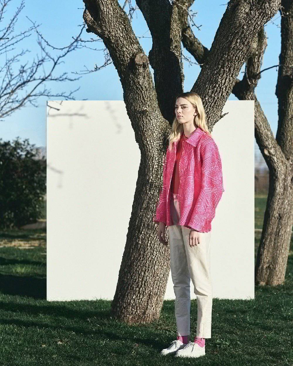 TAKATURNA  Giacca Cinetica Unisex Rosa Impetuoso & Bianco di TAKATURNA Moda