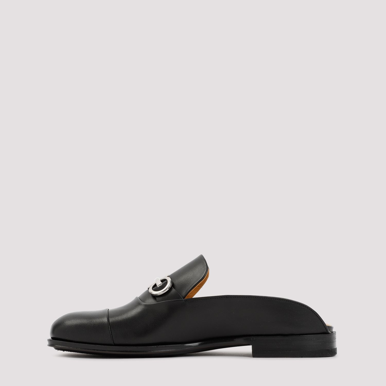 SALVATORE FERRAGAMO  Stivaletti Neri in Vitello Salvatore Ferragamo Uomo Fino Al -60%
