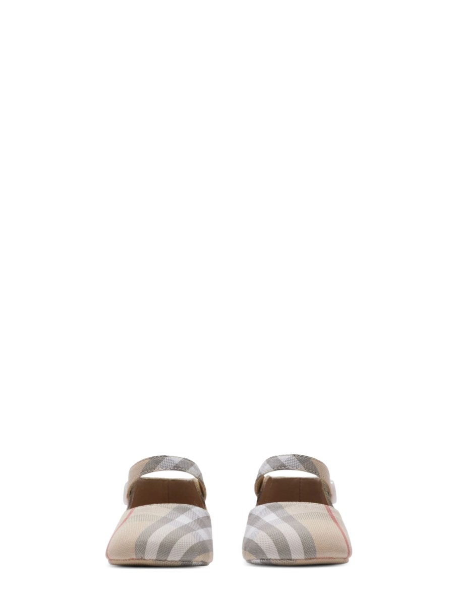 BURBERRY Negozio
