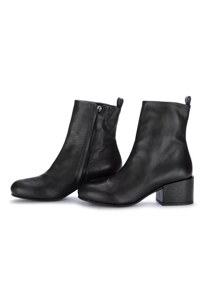 VICOLO 8 | STIVALETTI CON TACCO PELLE LAVATA NERO Presa