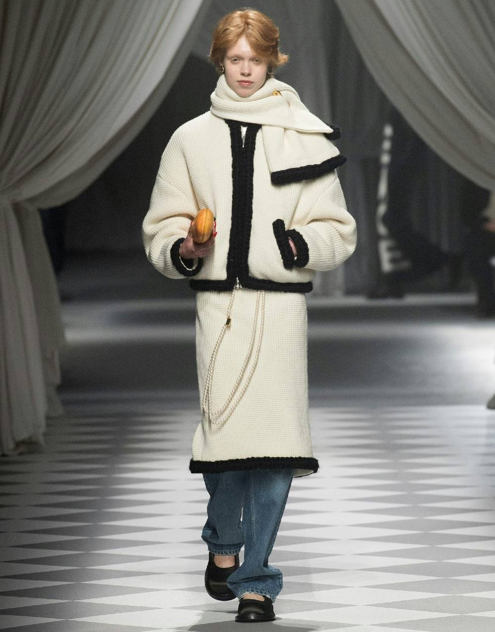 Love Moschino Giacca corta in lambswool superfine 2025