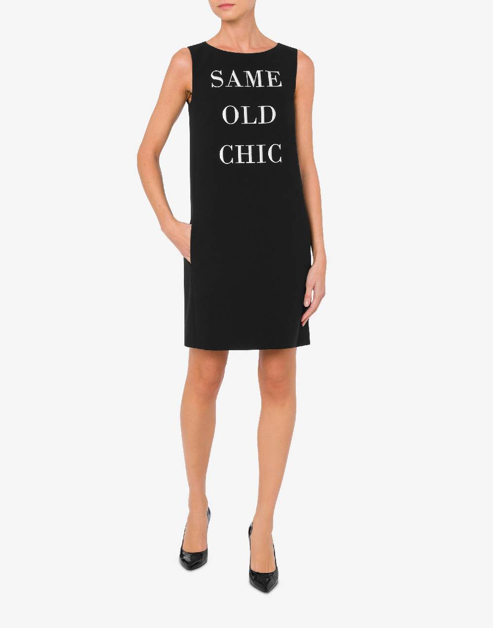 Love Moschino Abito con ricamo Same Old Chic Nuovi prodotti