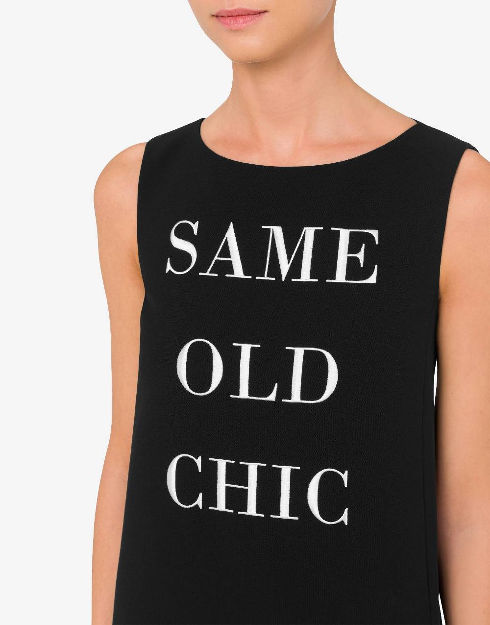 Love Moschino Abito con ricamo Same Old Chic Nuovi prodotti
