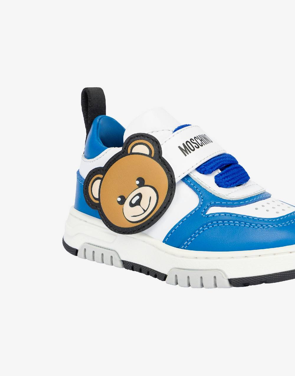 Love Moschino Sneakers in vitello Teddy Patch Fino Al -60%