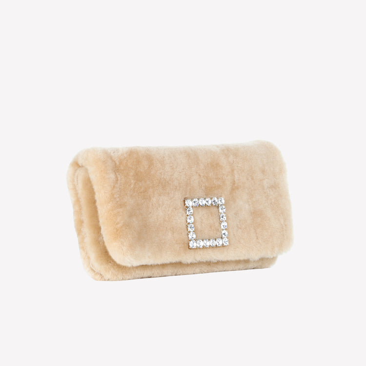 Roberto Festa BORSA CLUTCH IN MONTONE EFFETTO VISONE MIELE CON FIBBIA QUADRA COLOR GOLD CON CRISTALLI CAPRILUX Vendita